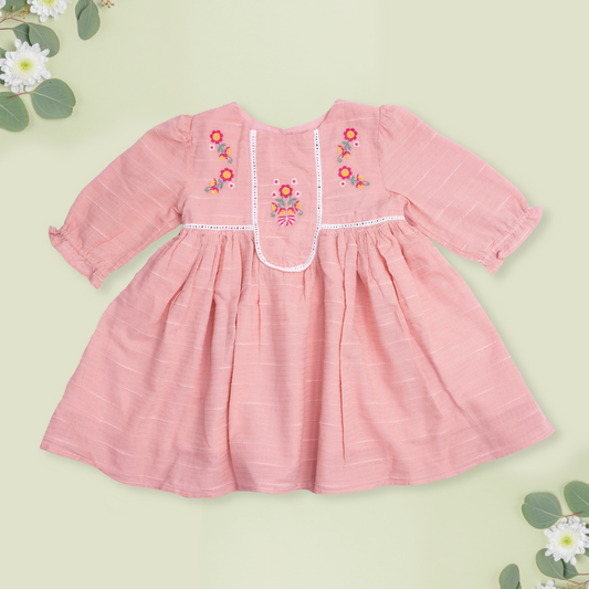 Dobby Weave Dresses for Babies and Kids: A Perfect Blend of Comfort and Style